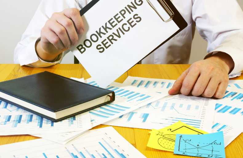 What Are Remote Bookkeeping Services and How Do They Work? - Universal ...