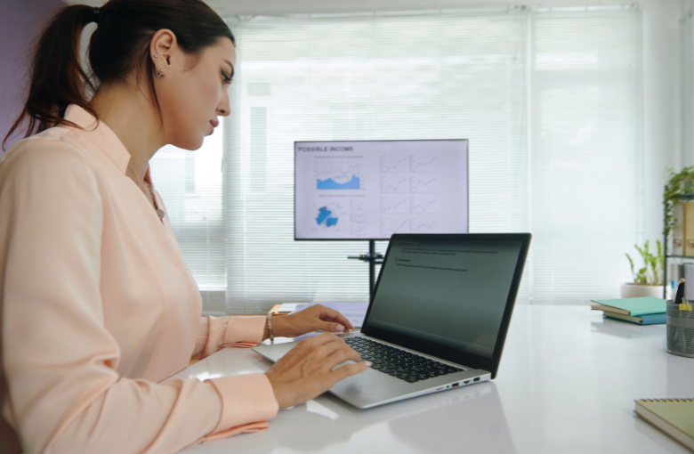 QuickBooks Specialist (3)