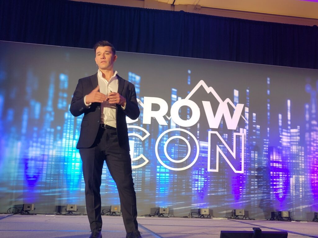 Brian Mayoral GrowCon